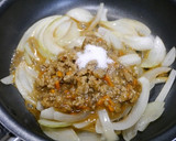 簡単！とろとろ玉葱の肉みそ炒め作り方3写真