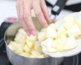はちみつ梅とりんごのコンポートケーキ作り方3写真