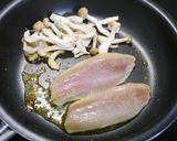 簡単！アジのオリーブ炒め☆バター醤油風味作り方3写真