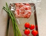 ミニトマトと茎にんにくの豚肉巻き巻き作り方1写真