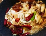 きのこと鶏肉の四川炒め 辣子鶏風作り方4写真