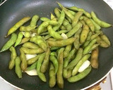 枝豆の焦がしじょうゆ炒め♬作り方4写真