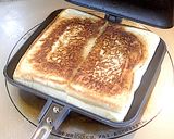 マルシンハンバーグのホットサンド作り方7写真