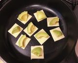 【簡単おつまみ】アボカドの羽付きチーズ作り方3写真