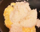 牛脂でお店の味に♡ 簡単ニンニク炒飯作り方4写真