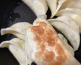 ヨーロッパを丸ごと包んだおつまみ餃子作り方7写真