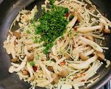 たっぷりきのこの簡単ペペロンチーノ作り方6写真