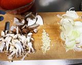 鶏もも肉の味噌トマト煮作り方3写真