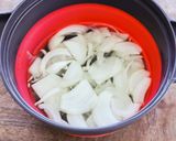 レンジで！鶏団子とキャベツの優しいスープ作り方2写真