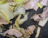 食べ終えたモツ鍋をアレンジ！(醤油)作り方3写真
