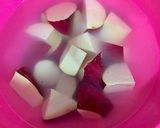 ほくほくさつまいもと手羽先の甘辛煮♬作り方1写真