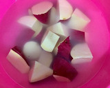 ほくほくさつまいもと手羽先の甘辛煮♬作り方1写真