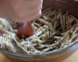 蒸し炒めごぼうで、簡単胡麻和え作り方3写真