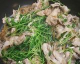 時短！蜂蜜豆苗豚肉炒めでアフリカ森林保全作り方5写真