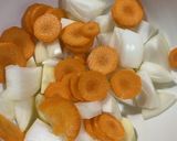 鶏スペアリブでカレースープ❣️作り方1写真