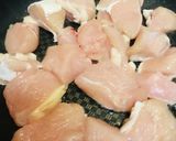 水溶き片栗粉でしあげる●鶏むね肉の親子丼作り方1写真