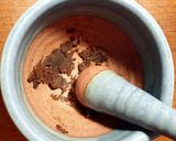 浜納豆入り　豆腐、葱、若布のお味噌汁　作り方1写真