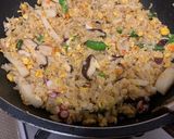 贅沢アワビオイスターソース　海鮮炒飯作り方4写真