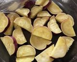 さつまいもと鶏肉の黒酢煮作り方2写真