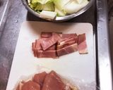 鶏胸肉とベーコン白菜のトロッとミルク煮作り方1写真