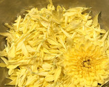 菊の花のおろし和え作り方1写真