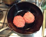ゼラチンを使ったジューシーなハンバーグ作り方5写真