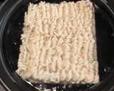 サラダチキンのせ塩ラーメン作り方1写真