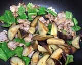 ナスとピーマンと豚肉のピリ辛甘炒め作り方8写真