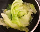 キャベツとキノコのカチョエペペサラダ作り方1写真
