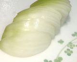 簡単☆鶏ガラ醤油味の野菜炒め作り方1写真