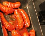 お弁当に！赤ウィンナーのケチャップ炒め作り方3写真