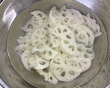 薄切り蓮根と牛肉の甘辛炒め作り方2写真