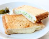 皆大好きな【ホットサンド（トマトチーズ）作り方9写真