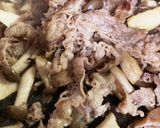 きのこたっぷりの肉炒め作り方3写真