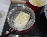 サッポロ一番　完熟卵の塩ラーメン♪作り方3写真