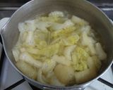 白菜と大根のお味噌汁♪作り方3写真