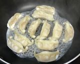 お花風焼き餃子(冷凍餃子の王将使用)作り方3写真