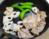 減塩 豚、れんこん、ししとうの甘辛炒め作り方3写真