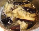 朝昼夕♪栗とレンジ茄子（秋茄子）のみそ汁作り方3写真