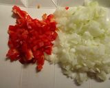ひき肉と赤パプリカのオムレツ作り方2写真