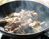 玉ねぎドレッシングで豚と茄子の炒め物！作り方4写真