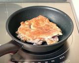 簡単に美味【チキンソテー（ケチャ醤油）】作り方4写真