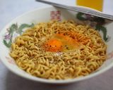 サッポロ一番濃厚すぎるみそラーメン作り方8写真