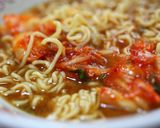 サッポロ一番みそラーメンに牛角キムチ作り方1写真