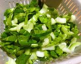 チンゲン菜と卵のほっこりスープ作り方1写真