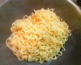 ちぎりソーセージの塩ラーメンカルボナーラ作り方7写真