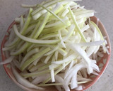 無駄なく食べよう！大根の皮のきんぴら作り方1写真