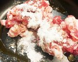 ワンポット 酸っぱいバラ肉と豆腐の炒め物作り方1写真