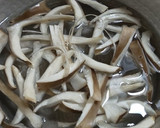 ハタケシメジ、柿の実、白菜の味噌汁作り方2写真