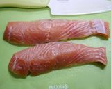 簡単！秋鮭のマヨペペロンソテー作り方1写真
